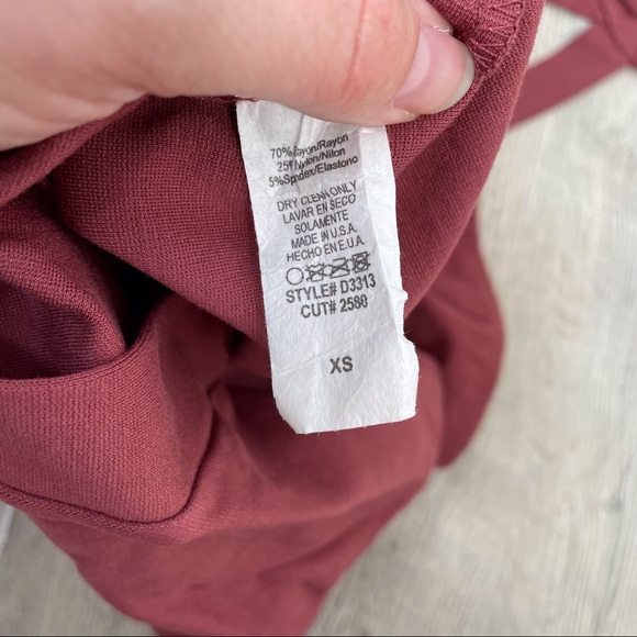 Fashion Nova Halter Mini Dress Sz XS - Picture 3 of 9